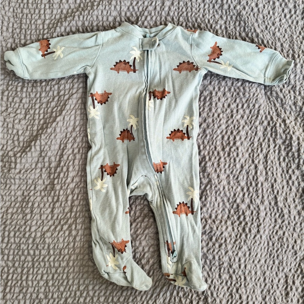 ⚠️3 Carter’s Onesie Footies Set⚠️ - Picture 4 of 4